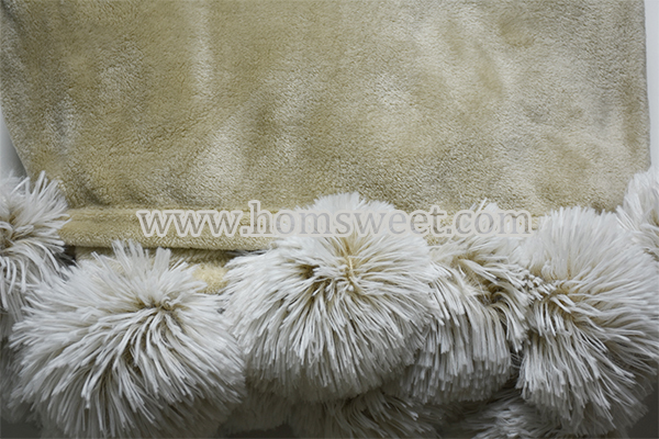 Fashion Mink Fleece Throw With Faux Fur Pom Pom