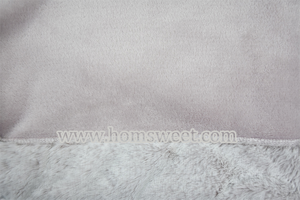 Hot Selling Mink Fleece Throw With Faux Fur Border