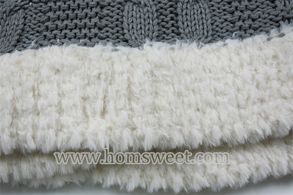 Luxury Chunky Knitted Throw With Feather Trim